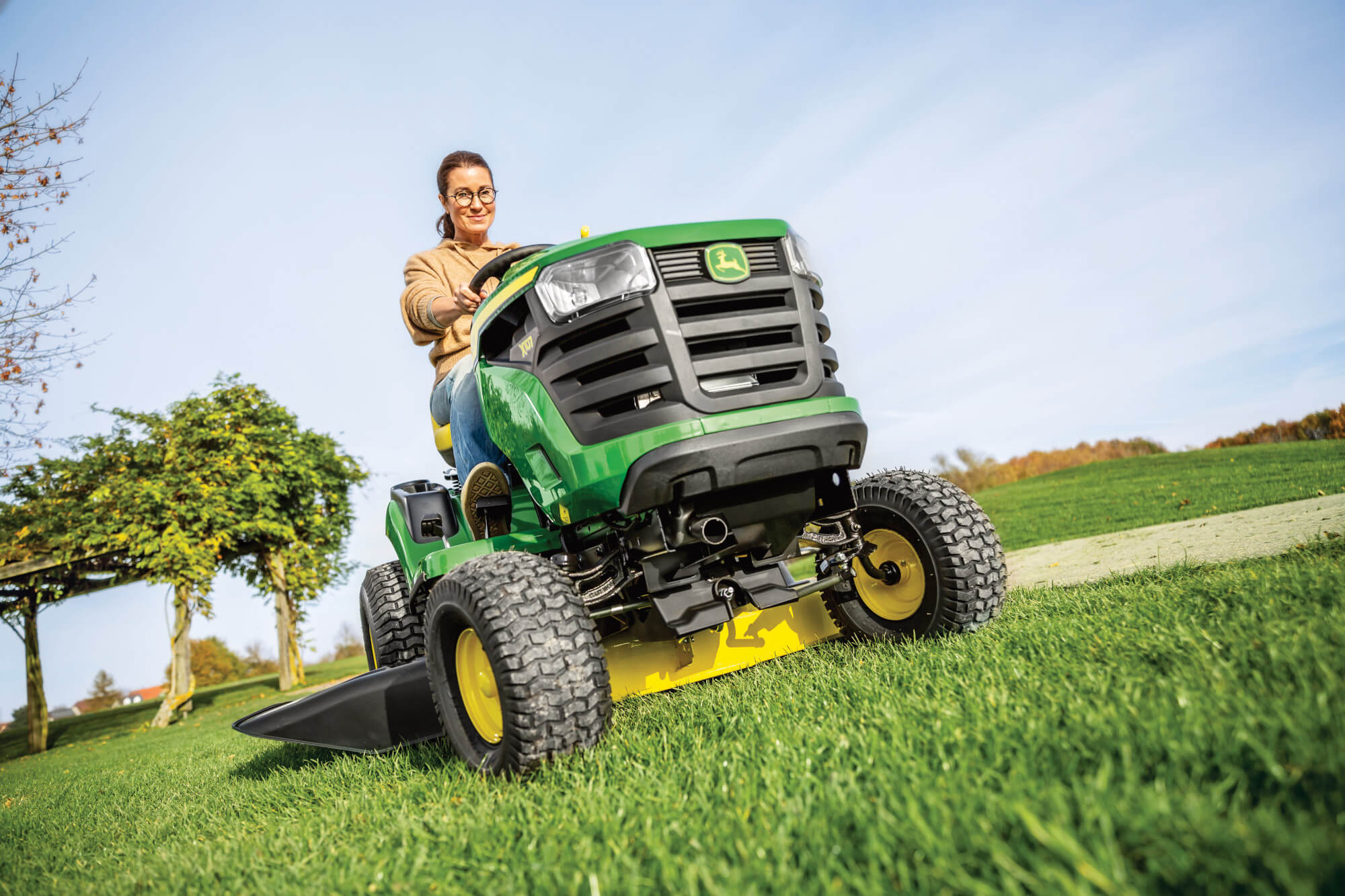 John Deere Aufsitz-Rasenmäher X117R